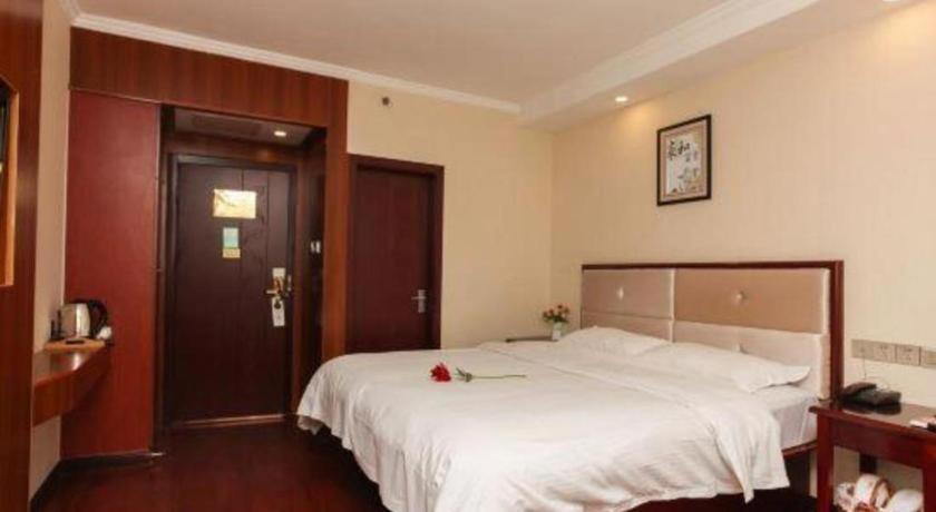 Greentree Inn Suzhou Guanqian Yangyuxiang Metro Station Business Hotel Exteriör bild