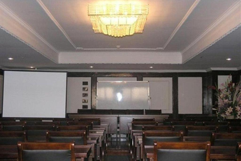 Greentree Inn Suzhou Guanqian Yangyuxiang Metro Station Business Hotel Exteriör bild